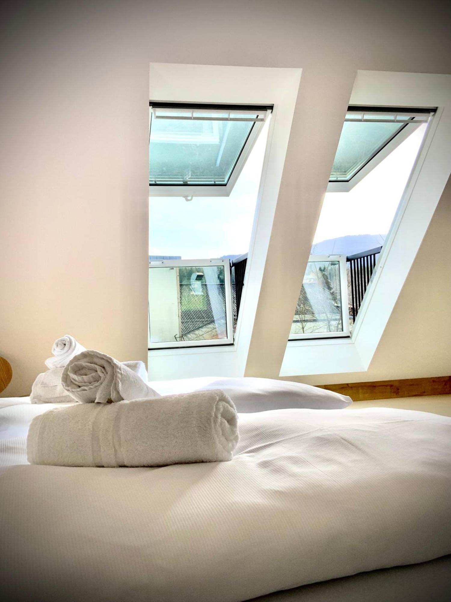 Waterfront - Urbane Eleganz Am Bachufer Leilighet Villach Rom bilde